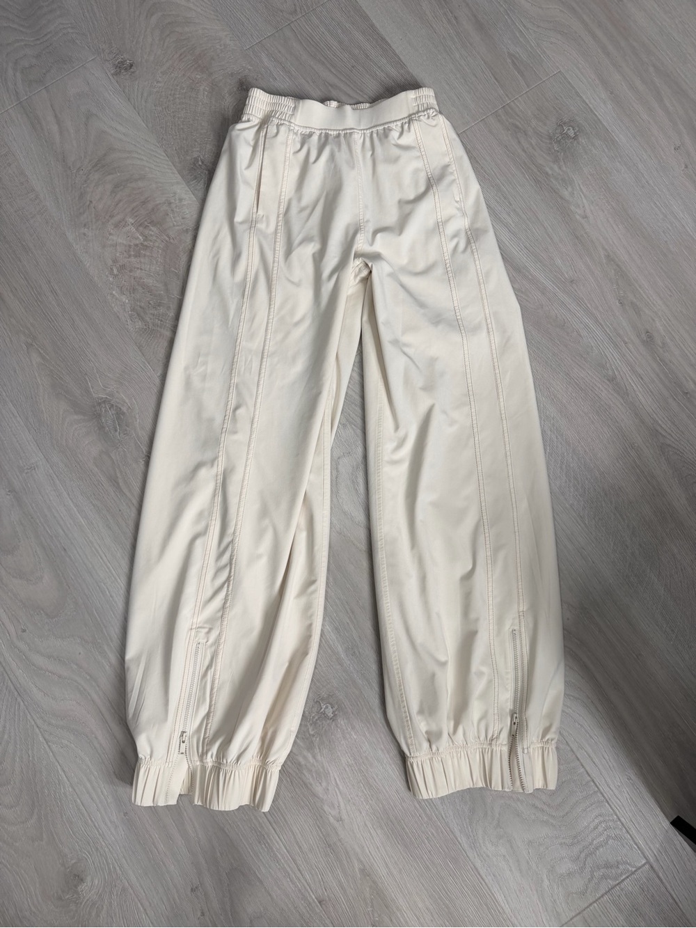 lululemon athletica Cream Cuff Joggers